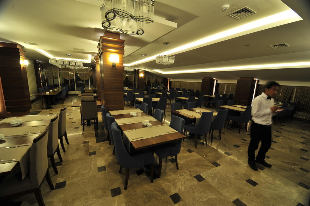 Grand Cenas Hotel Agrı Exteriör bild