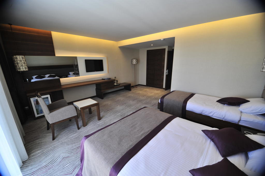 Grand Cenas Hotel Agrı Rum bild