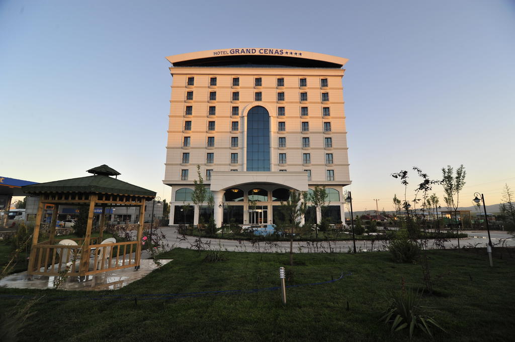 Grand Cenas Hotel Agrı Exteriör bild